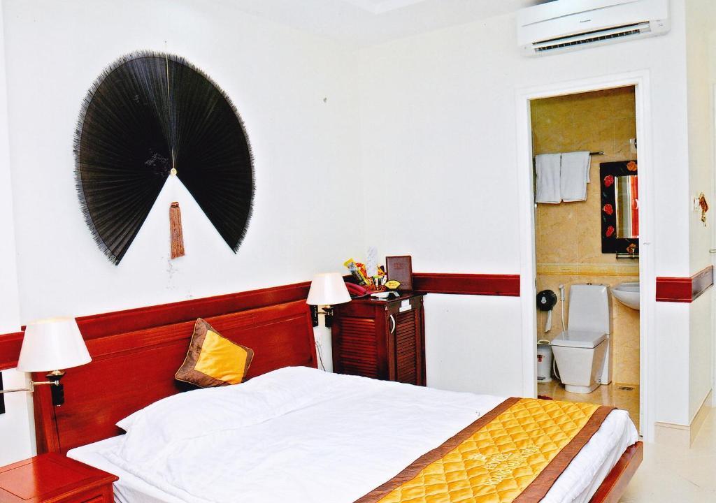 Hoang Thanh Thuy Airport Hotel 1 - Gan Am Thuc Dem Cho Hoang Hoa Tham Ho Či Minovo Město Pokoj fotografie