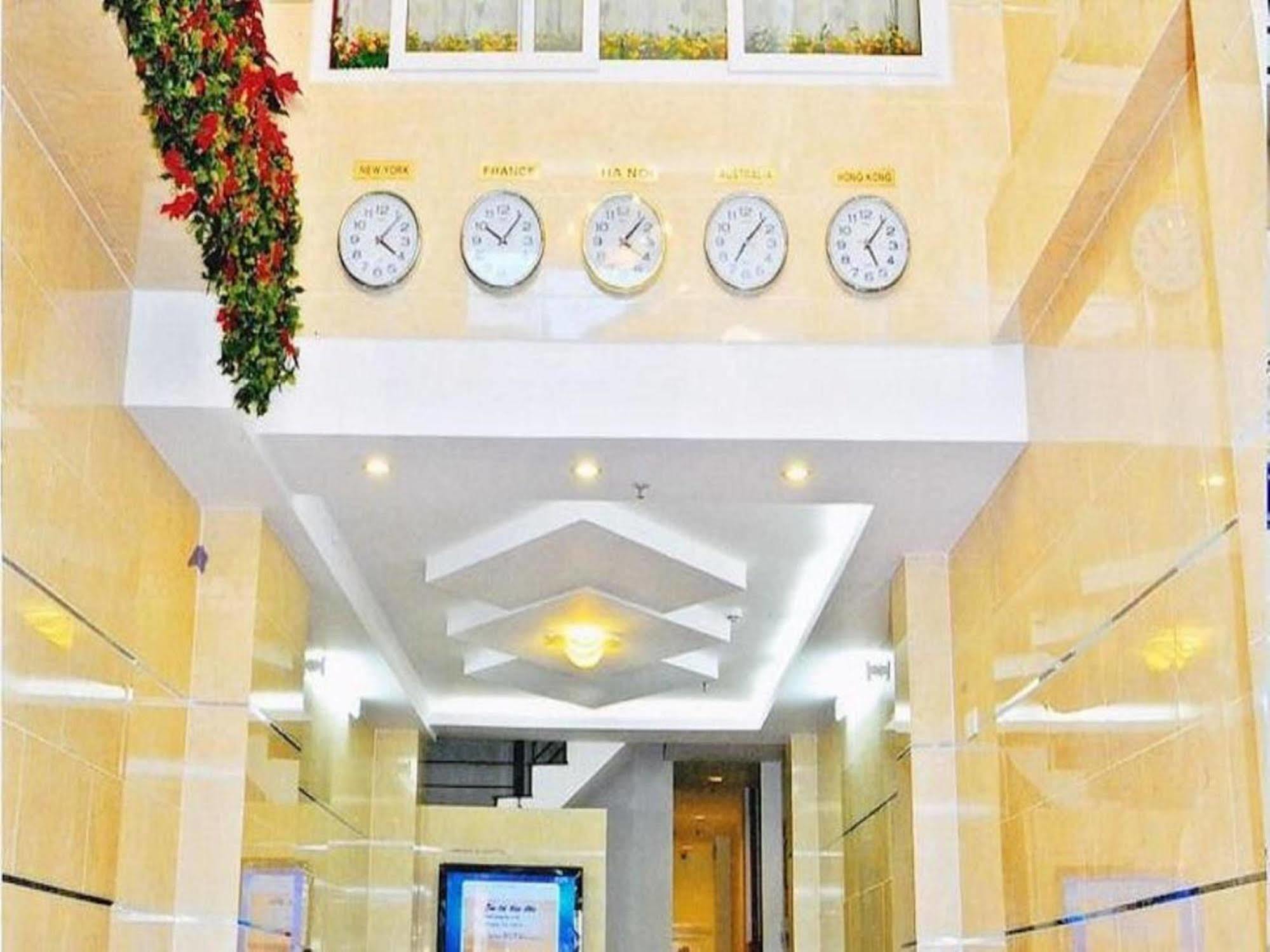 Hoang Thanh Thuy Airport Hotel 1 - Gan Am Thuc Dem Cho Hoang Hoa Tham Ho Či Minovo Město Exteriér fotografie